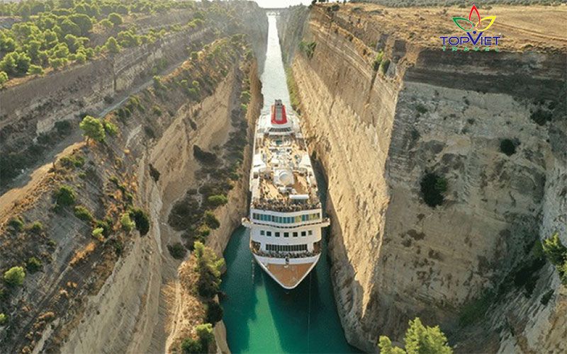 Corinth-canal-hy-lap-top-viet-travel