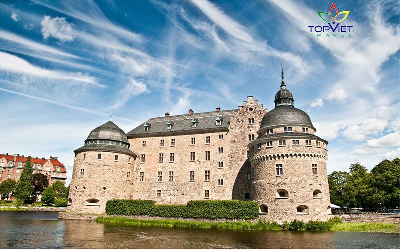lau-dai-Orebro-thuy-dien-top-viet-travel