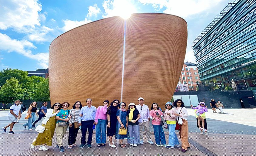 nha-nguyen-Kamppi-helsinki-phan-lan-top-viet-travel