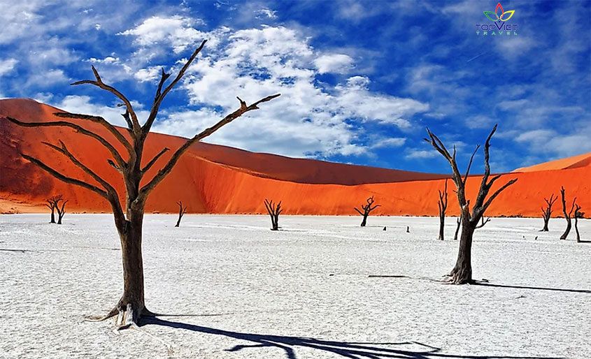 Sossusvlei-Namibia-top-viet-travel