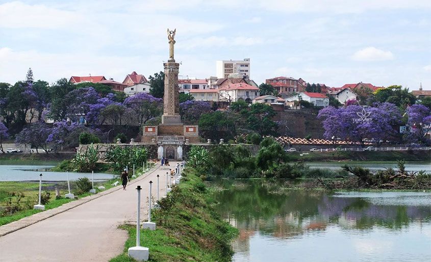 Anosy-ANTANANARIVO-madagascar-chau-phi-top-viet-travel