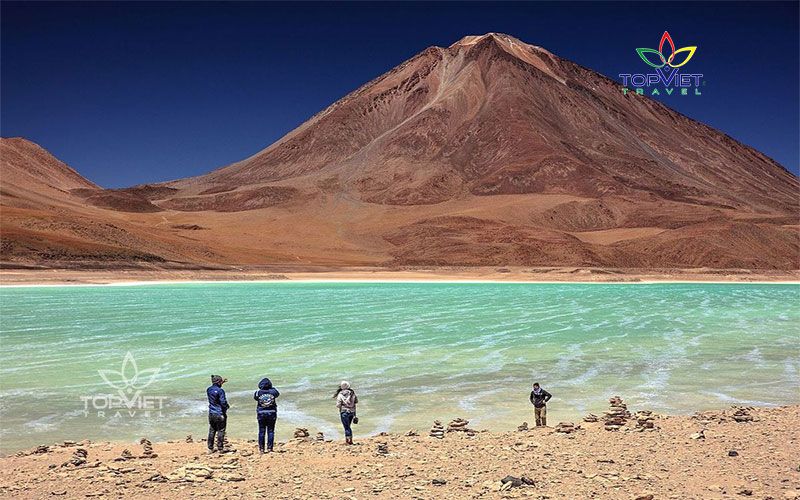 Laguna-Verde-bolivia-top-viet-travel