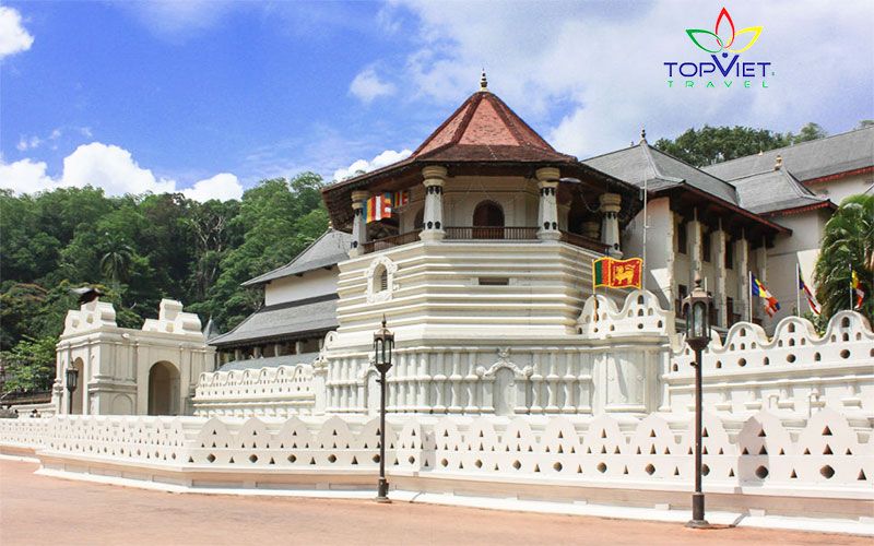 Sri-Dalada-Maligawa-top-viet-travel