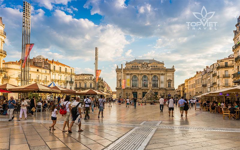 Place-de-la-Comédie=Montpelier-top-viet-travel
