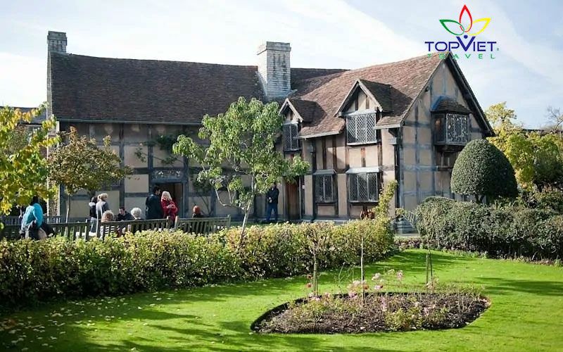 Shakespeare’s-Birthplace-top-viet-travel